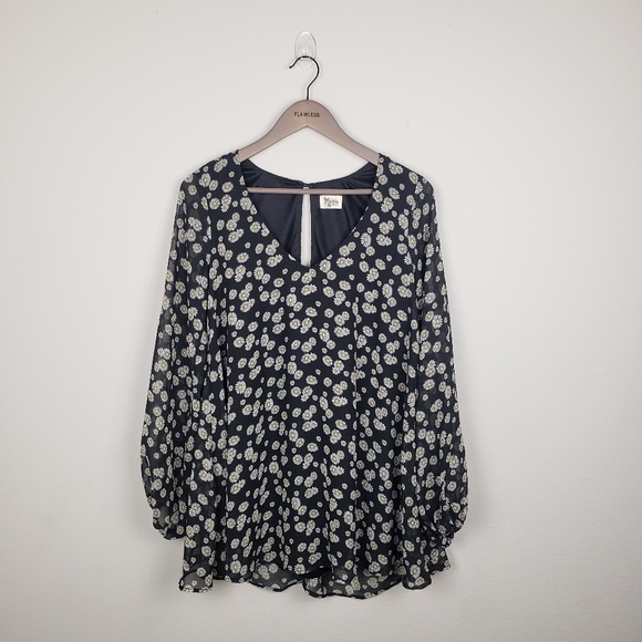 Show Me Your Mumu Donna Michelle Tunic - Picture 1 of 8